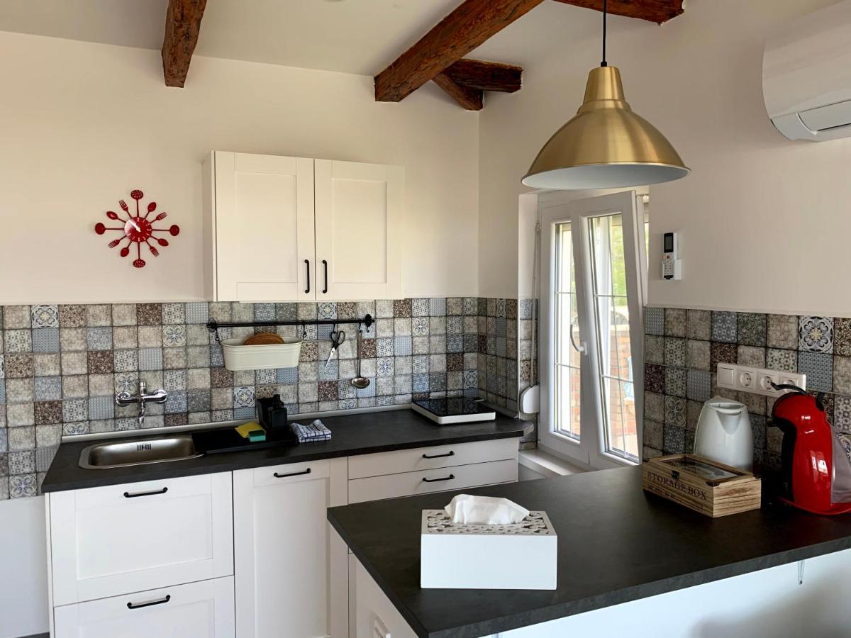 Exclusive Beachfront Villa Fonyód Εξωτερικό φωτογραφία